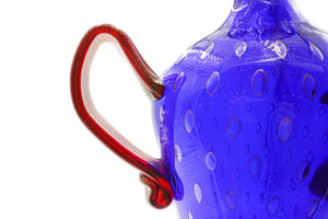 Vaso blu e rosso con bolle