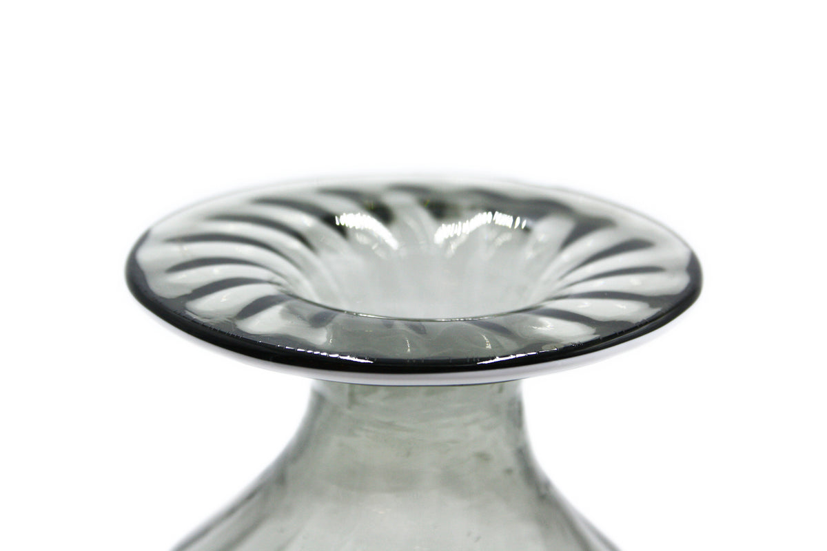 Vaso alto grigio con bordo bianco