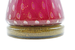 Fuchsia bottle with bubbles