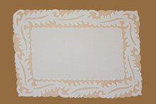 Load image into Gallery viewer, Set-of-2 placemats and napkins - leaves - cream

