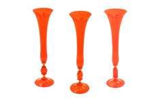Load image into Gallery viewer, Orange goblet - single flower
